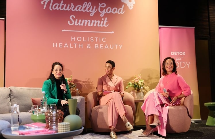 Dr. Yael Adler, Moderatorin Annabelle Mandeng and Initiatorin Adaeze Wolf
© PR/Andreas Rentz/Getty Images for Naturally Good