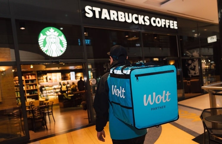 Starbucks-Kaffee-Feeling nach Hause bestellen, ist ab sofort für Wolt-Kunden möglich.
Foto: Jonathan Heffner