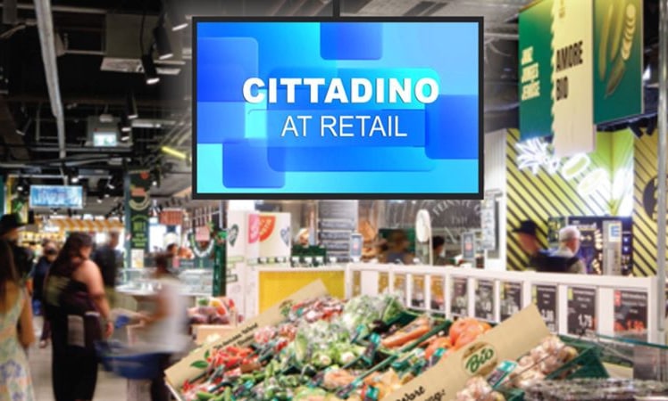 Innovative DooH-Displays von Cittadino revolutionieren das Einkaufserlebnis in 120 Edeka- und Rewe-Filialen in Berlin und Brandenburg. © Cittadino GmbH