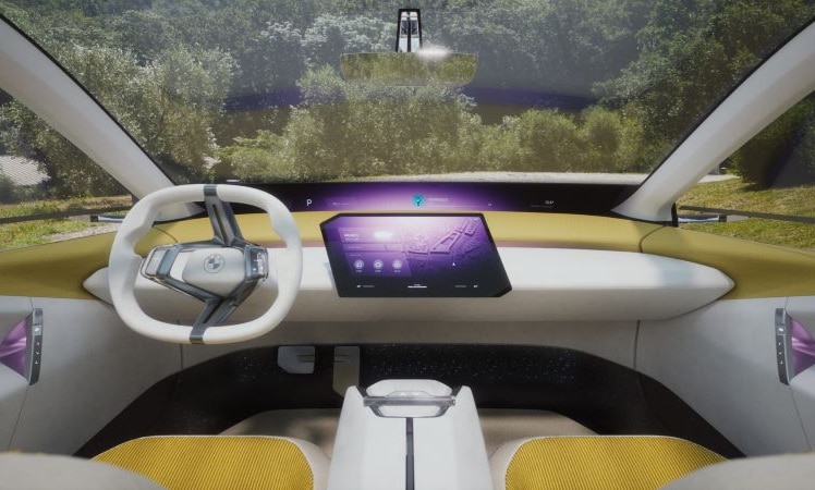 BMW Panoramic Vision projiziert Infos über die gesamte Windschutzscheibe und vereint reale mit virtuellen Elementen. © BMW Group