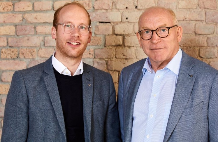 Prof. Martin Viessmann und sein Sohn Max Viessmann führen die Viessmann Generations Group mit Weitblick in eine nachhaltige Zukunft. © Viessmann Generations Group