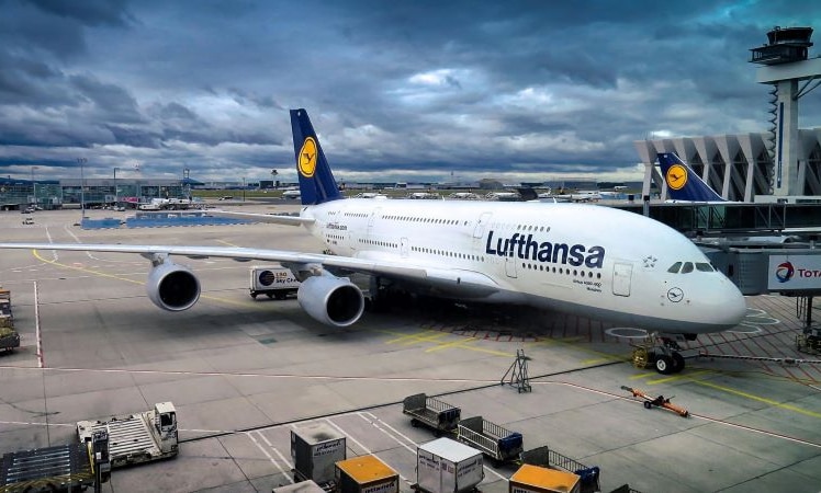 Maschinen am Boden - Flugbegleiterstreik der Lufthansa sorgt für Flugausfälle an den Flughäfen Frankfurt und München. Foto: Pexels