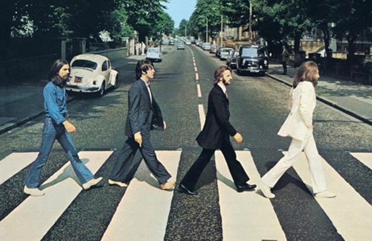 Legendäre Platte, legendäres Cover: The Beatles sind mit "Abbey Road" auf den vordersten Plätzen vertreten, müssen sich Lauryn Hill und Michael Jackson jedoch geschlagen geben (Bild: Apple Records)