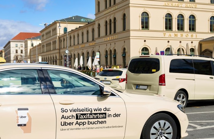 Uber öffnet seine App für Taxiunternehmen und erweitert seine Marktpräsenz in Deutschland. © Tobias Froehlich