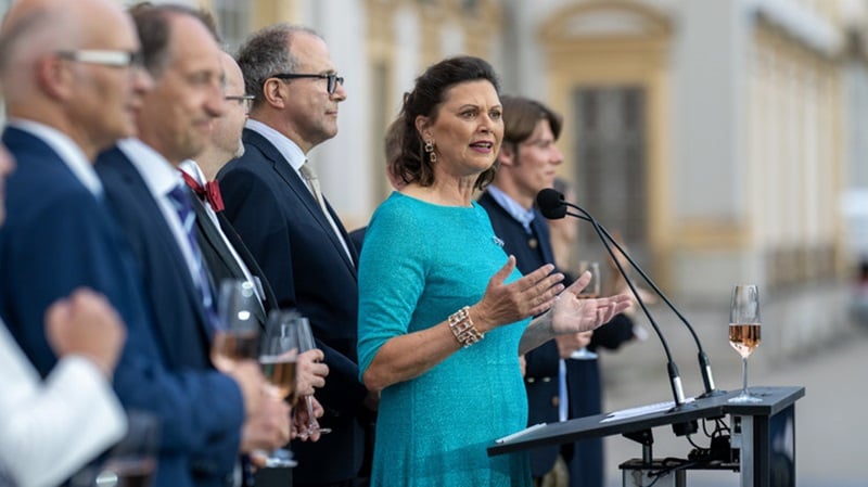 Ilse Aigner bei ihrer Ansprache (Bild: Bayerischer Landtag)