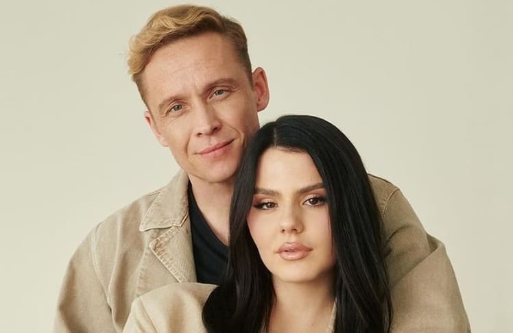 Matthias Schweighöfer und Ruby O. Fee auf einem Motiv der neuen Kampagne (Bild: John Frieda / Vesper Milano)