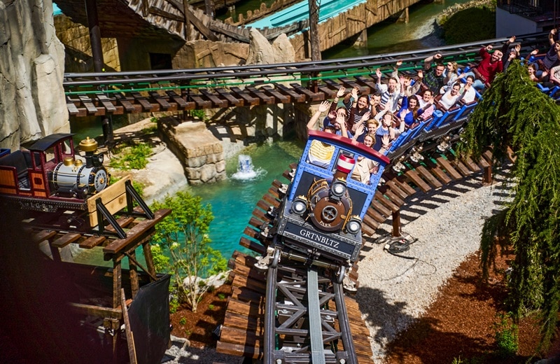 Der Alpenexpress, die aktuelle Attraktion im österreichischen Bereich (Bild: Europa-Park)