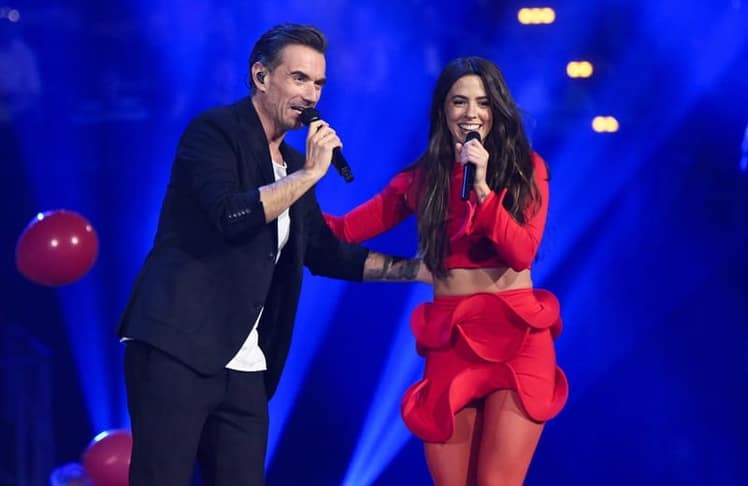 Florian Silbereisen und Vanessa Mai: Gemeinsam strahlen sie bei den „Schlagerchampions 2025“. Der Gastgeber und die Sängerin, die mit ihrem Song „Himbeerrot“ für Partylaune sorgte, begeisterten das Publikum im Berliner Velodrom. Foto: BrauerPhotos / J. Harrell