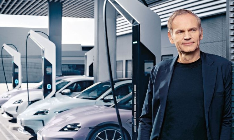 VW-Chef Blume will Strafzölle vermeiden und prüft eine lokale Produktion von Porsche und Audi in den USA.