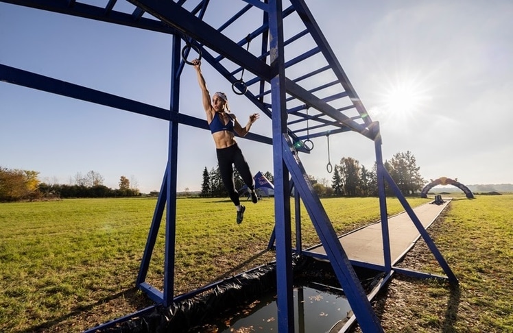 Ida Mathilde Steensgaard gilt als "Obstacle-Queen" und entwirft ein Hindernis für Red Bull Ibiza Royale (Bild: Jesper Gronnemark / Red Bull)