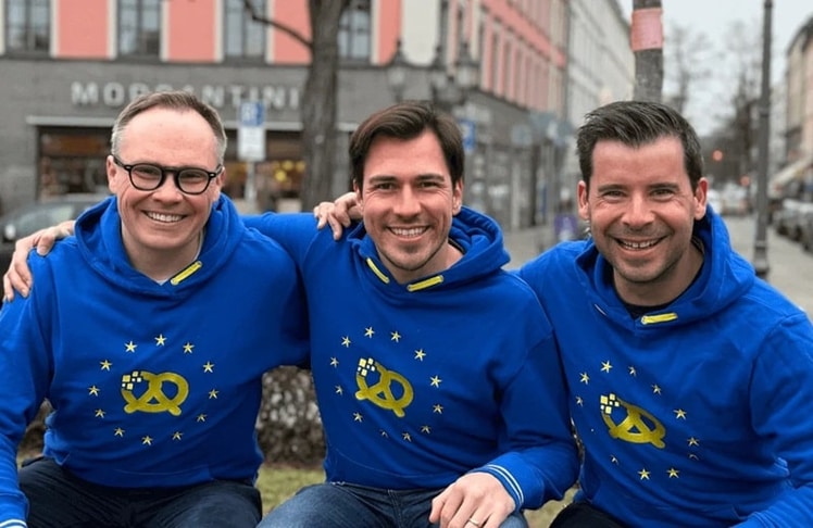 Das Veranstaltertrio Bernd Storm van's Gravesande, Andy Bruckschlögl und Felix Haas präsentiert das Motto für die nächste Ausgabe