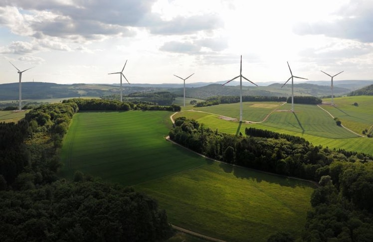 Der EnBW-Windpark Haupersweiler steht exemplarisch für den Ausbau erneuerbarer Energien in Deutschland – ein zentraler Baustein der Energiewende und der Forderungen der Wirtschaft nach einer nachhaltigen und wettbewerbsfähigen Energieversorgung.